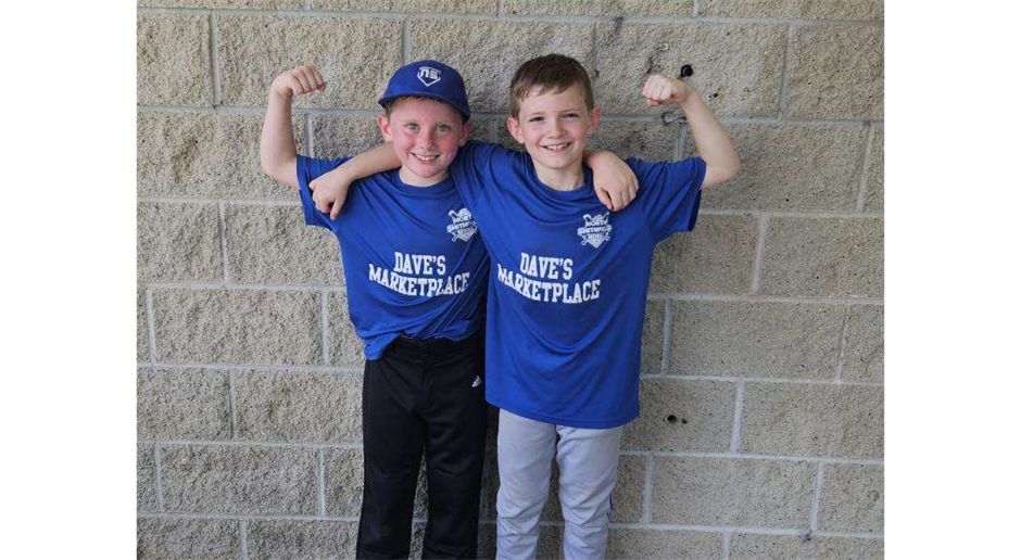 We Love Baseball!